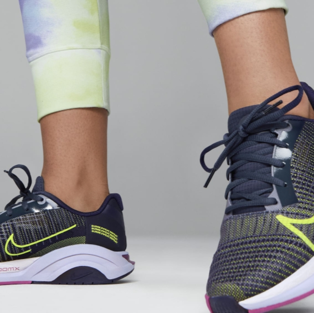 🆕 NIKE ZoomX SuperRep Surge Sneaker